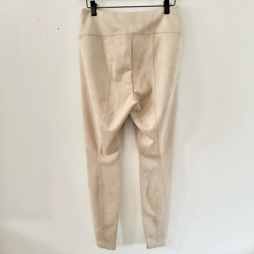 WHBM Runway Leggings High Rise Faux Suede Pull On Skinny Cream Women's Size 10 - Picture 4 of 6